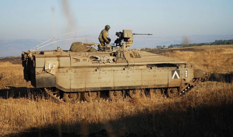 Israel va acheter de centaines de VBCI Eitan Apc10