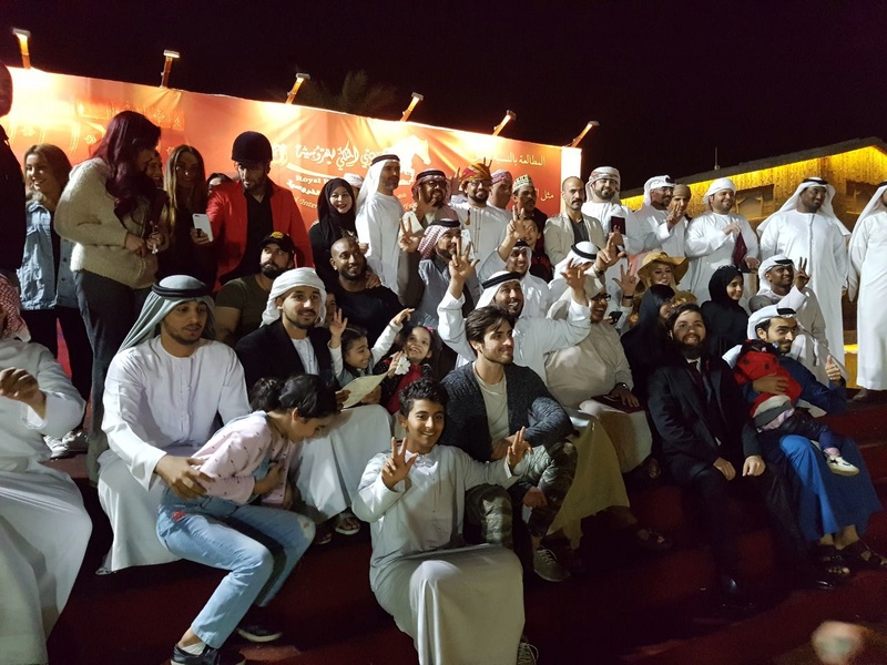 تكريم فريق طموح الاعلامي في دبي Img-2121