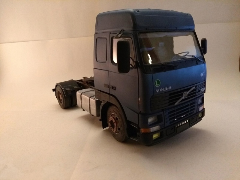 Italeri Volvo FH (1993-2002) 1/24 - Sida 3 28554610