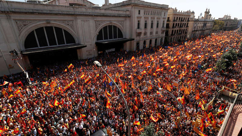 [Societat Civil Catalana] Manifestación 11-S: Tots som Catalunya. Per la convivéncia, Seny Catalu10