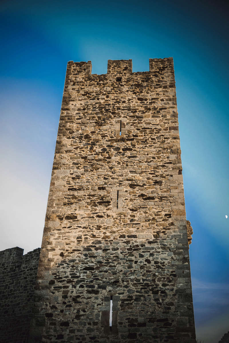 Flânerie sur les hauteurs de Hyères et son château Chatea13