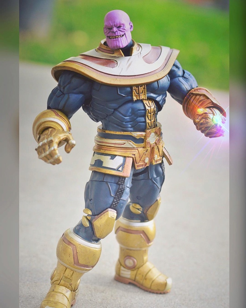 THANOS - Marvel Select Disney Store Exclusive 29403510