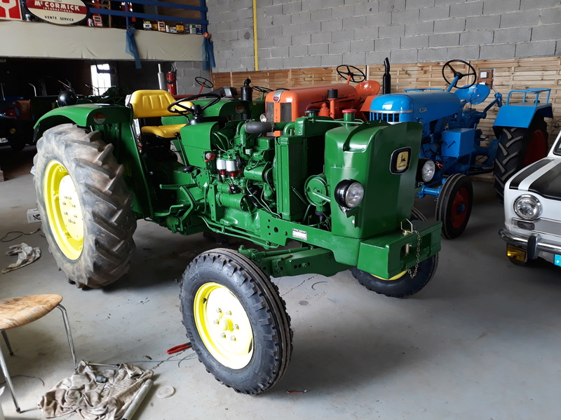 Restauration d'un John Deere 920 - Page 2 20180438