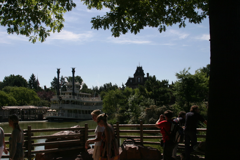 Thunder Mesa Riverboat Landing [Frontierland - 1992] (Mark Twain & Molly Brown) - Page 8 Img_5710