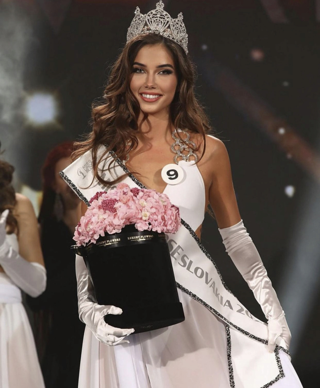 Rumbo a MISS UNIVERSE 2022 - Página 5 50361010