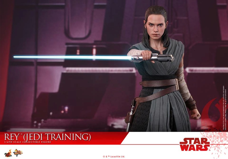 [Hot Toys] Star Wars Ep. VIII | Rey "Jedi Training" 22448511