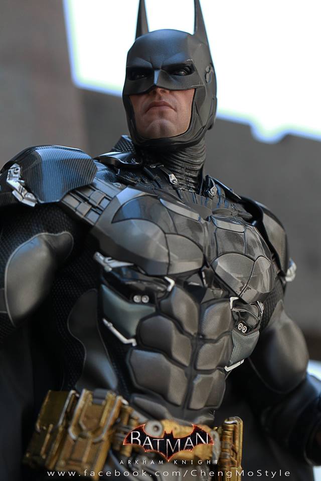 [Hot Toys] Batman: Arkham Knight | Batman 1/6 - Página 2 22730310