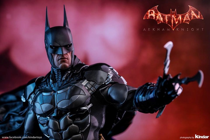 [Hot Toys] Batman: Arkham Knight | Batman 1/6 - Página 2 22780211