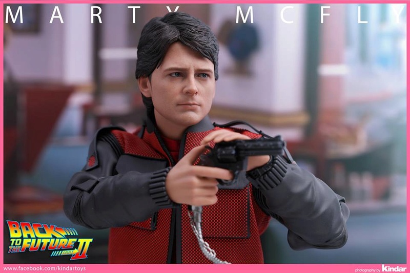[Hot Toys] Back To The Future II: Marty McFly - Página 2 22780213