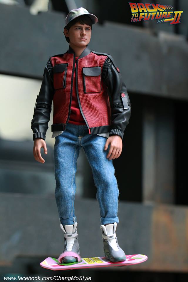 [Hot Toys] Back To The Future II: Marty McFly - Página 2 22788911