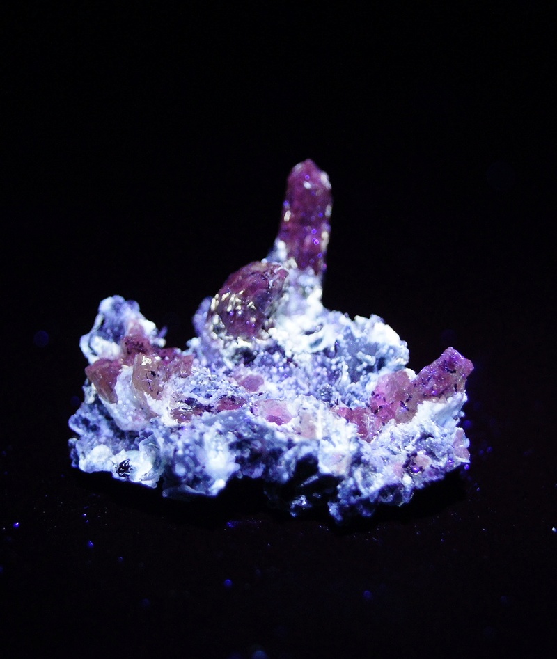 Colección de Minerales Fluorescentes - Página 5 Fullsi35