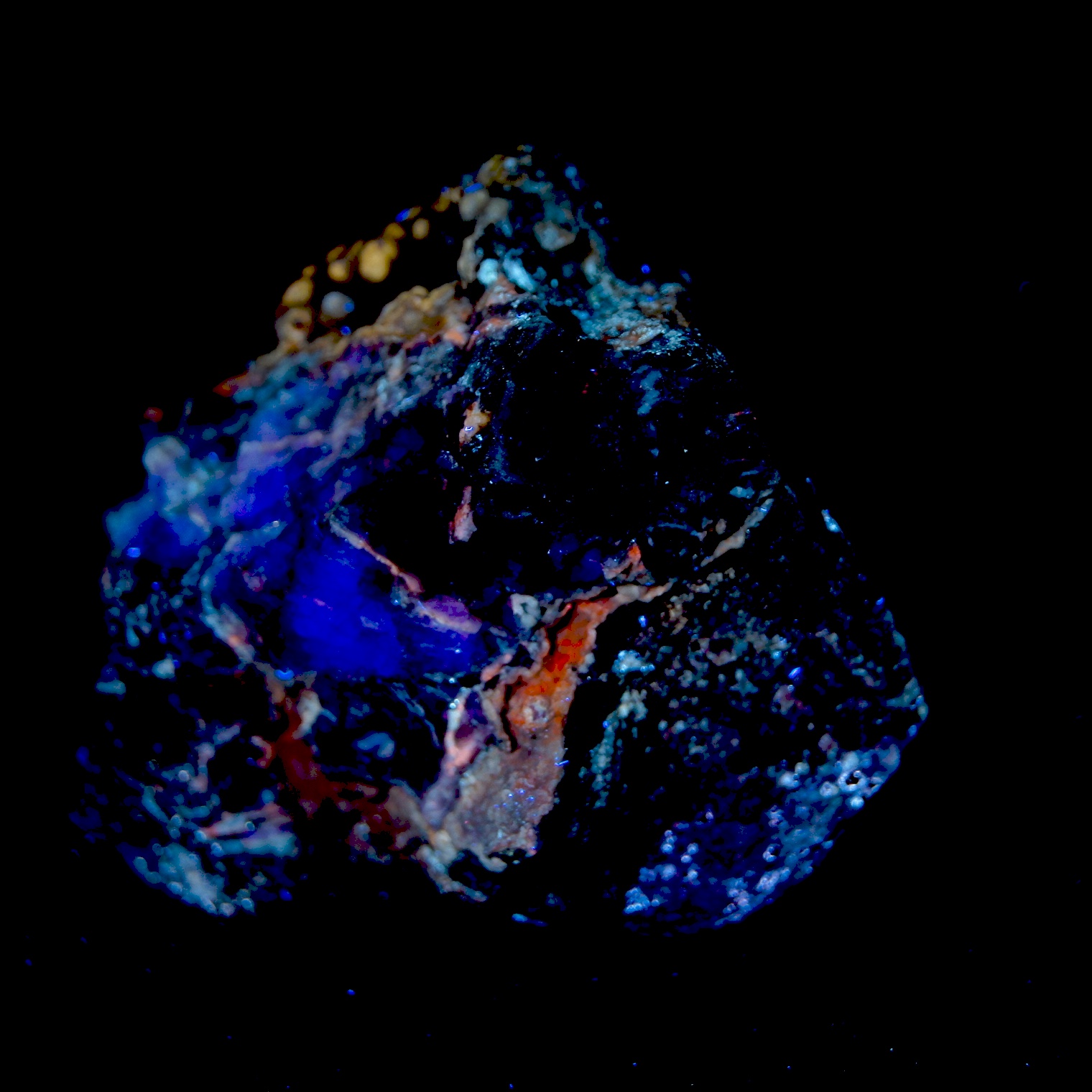 Colección de Minerales Fluorescentes - Página 5 Fullsi47