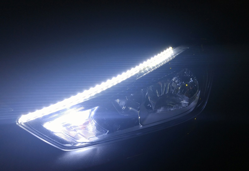Assinatura LED com lâmpadas LED 20171015