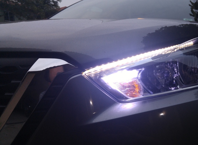 Assinatura LED com lâmpadas LED 20171021