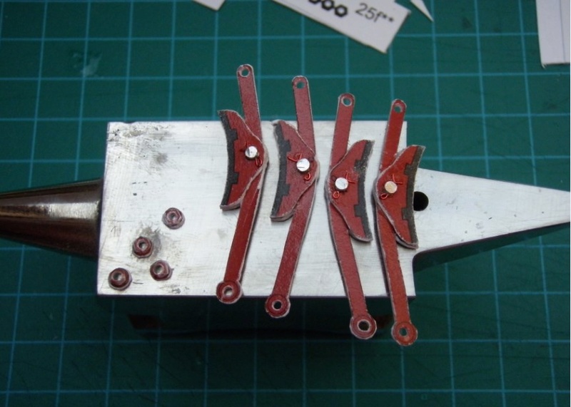 Kartonbauerstlingswerk T-3 von Modelik 1:25 006_br10