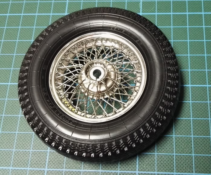 Der Jaguar E-Type von DeAgostini in 1:8 - Seite 2 027_er10