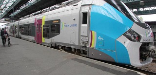 PDL Train. La CGT alerte sur les dangers de la suppression des contrôleurs   Train-12