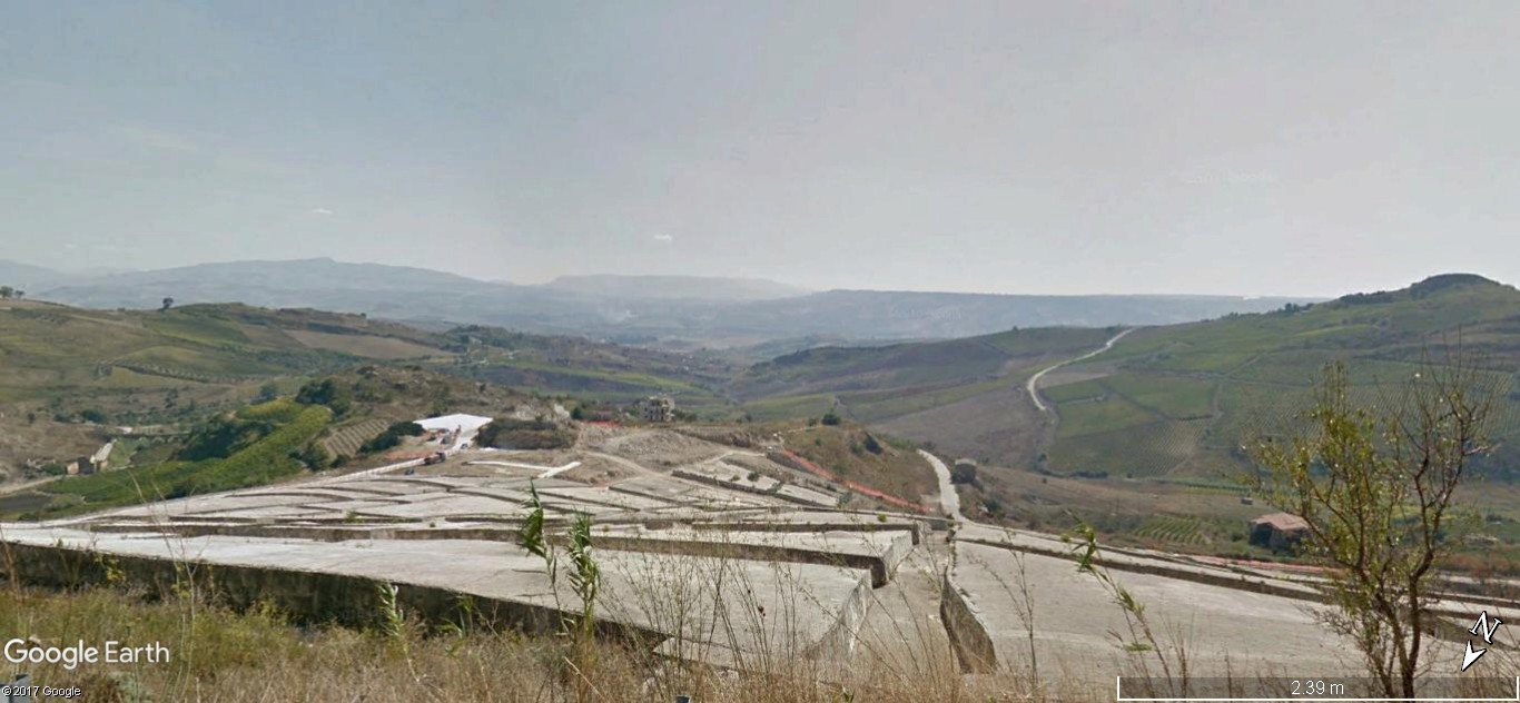 Gibellina- un village sicilien décimé par un séisme en 1968. La renaissance par l'art. A115