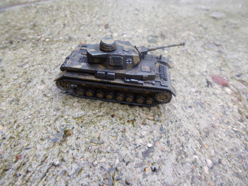 [Italeri] Panzer IV H (FINI) - Page 3 102_3115