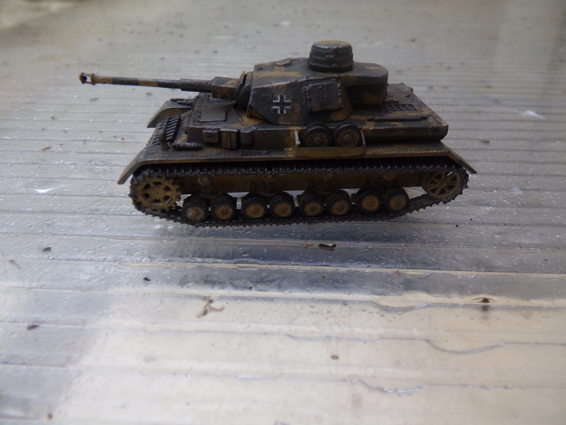 [Italeri] Panzer IV H (FINI) - Page 3 102_3116