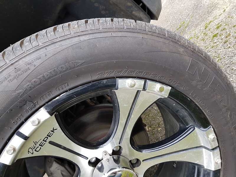 pneus 275 /55r20-117 hummer h3 20180210