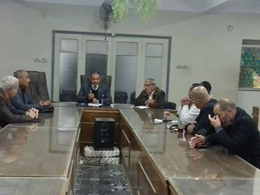 رئيس مدينة ابوقرقاص بالمنيا يتابع مع رؤساء القري مستوى الخدمات العامة _oooa12
