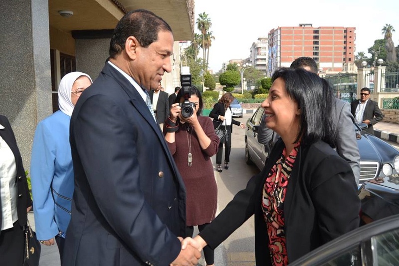 محافظ الغربية يستقبل الدكتورة مايا مرسى رئيس المجلس القومى للمراة والوفد المرافق لها  Ooia12