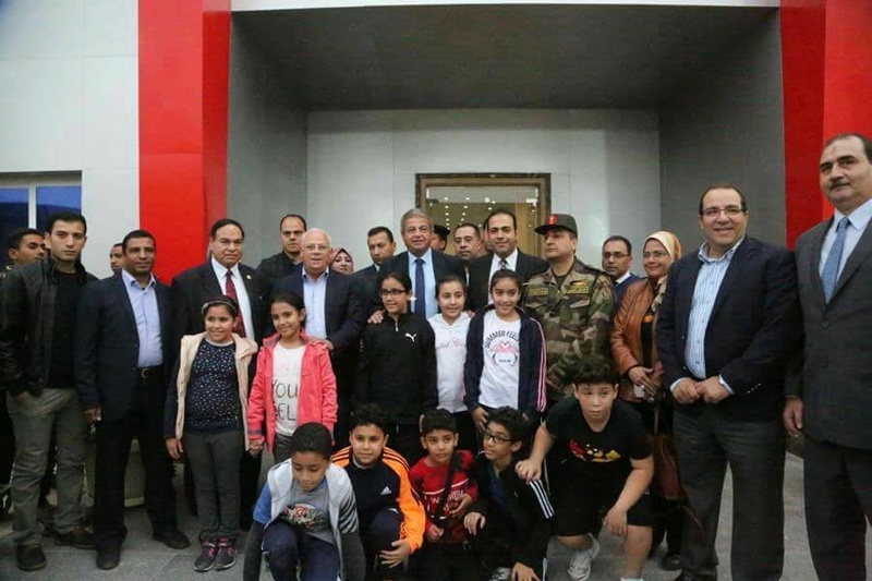 وزير الرياضة ومحافظ بورسعيد يتفقدان مشروع "المدينة الرياضية" قبل افتتاحها U_a13