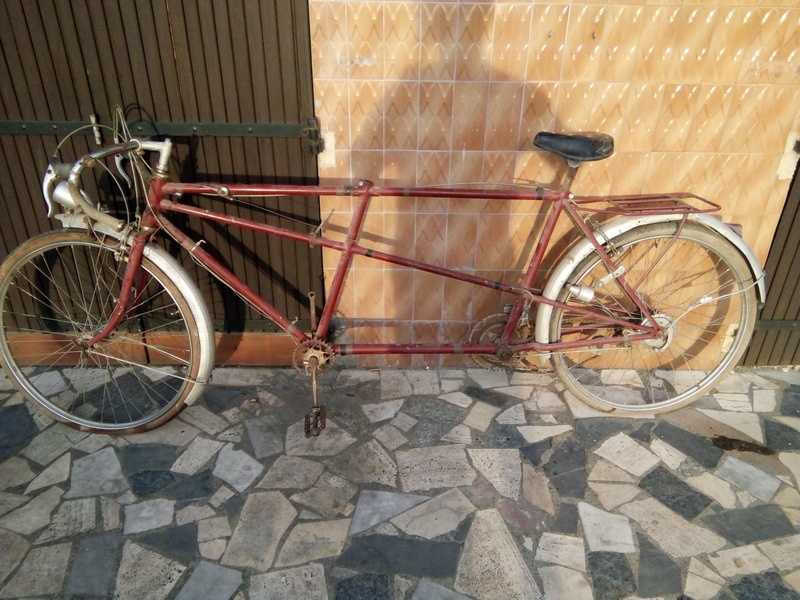 Tandem ancien à identifier.  Img20110