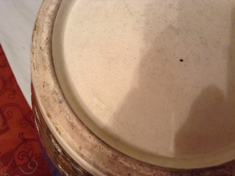 Unmarked large Satsuma Jar, Chinese?  Image15