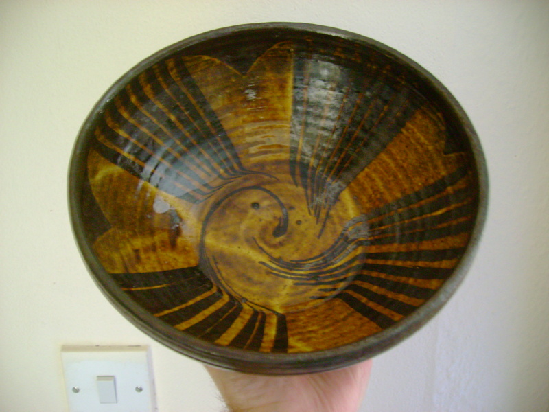 Studio pottery bowl, unknown maker, possibly Scandinavian. Dsc05122