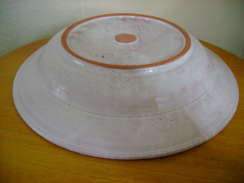 Earthenware bowl, 1985 signed A. Kenneth  Dsc06211