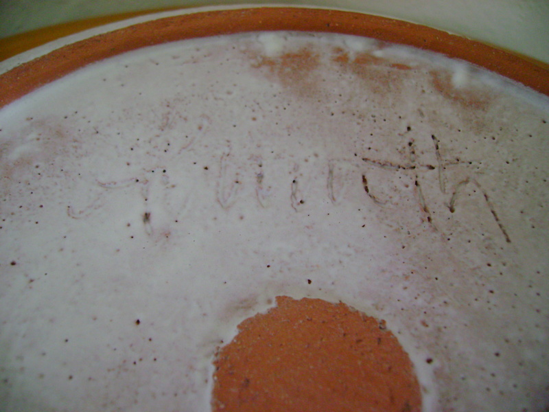 Earthenware bowl, 1985 signed A. Kenneth  Dsc06310