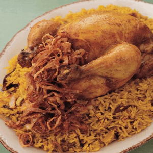 اشهر المأكولات الكويتية يشتهر المطبخ الكويتي بالعديد من الاطعمة والحلويات : Mkbos10