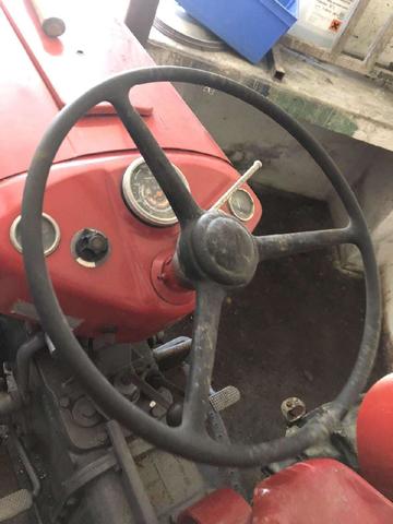 11 CARCASSONNE : vente aux enchères de tracteurs anciens le 26 MAI 2018 22117