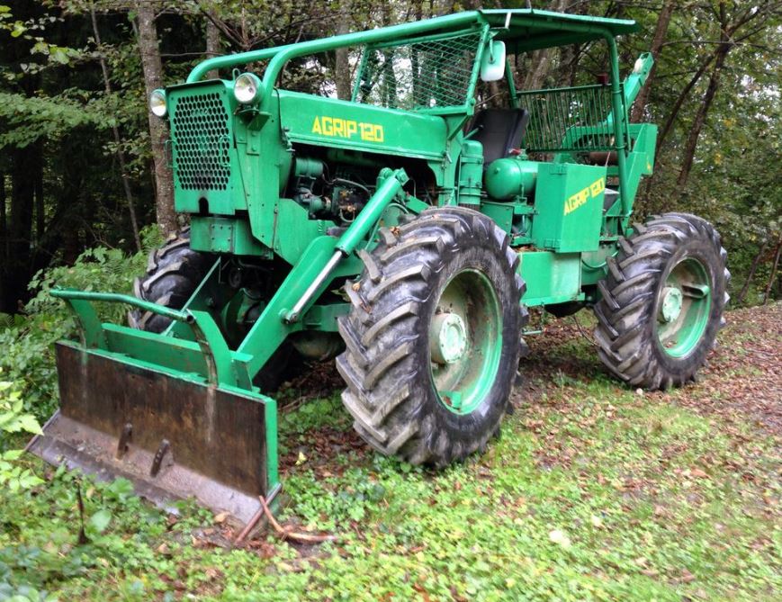 AGRIP les tracteurs forestiers - Page 10 4377