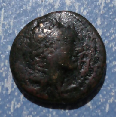AE16 de Antioco IV Epifanes  489