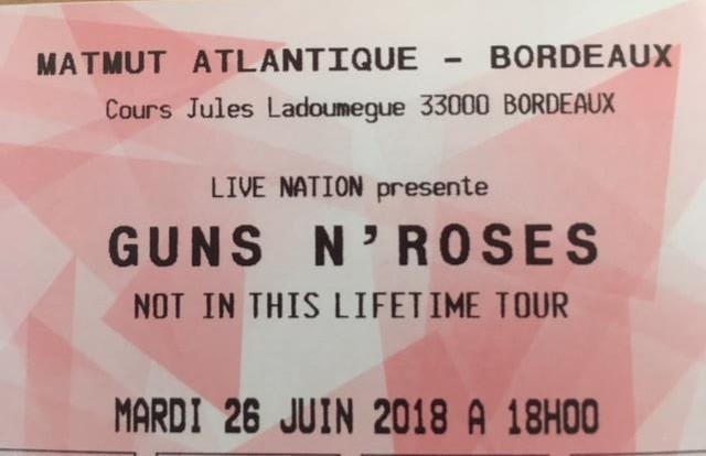 GNR - Not in this lifetime tour - stade de France Img_0423