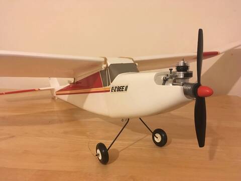 Cox ez bee sales rc plane