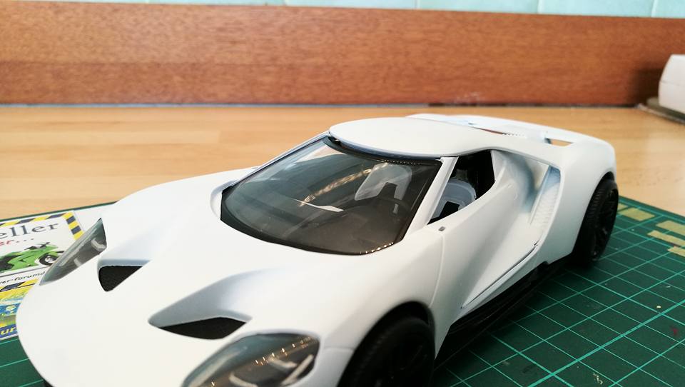 [REVELL] FORD GT 2017 Réf 07678  - Page 5 34112910