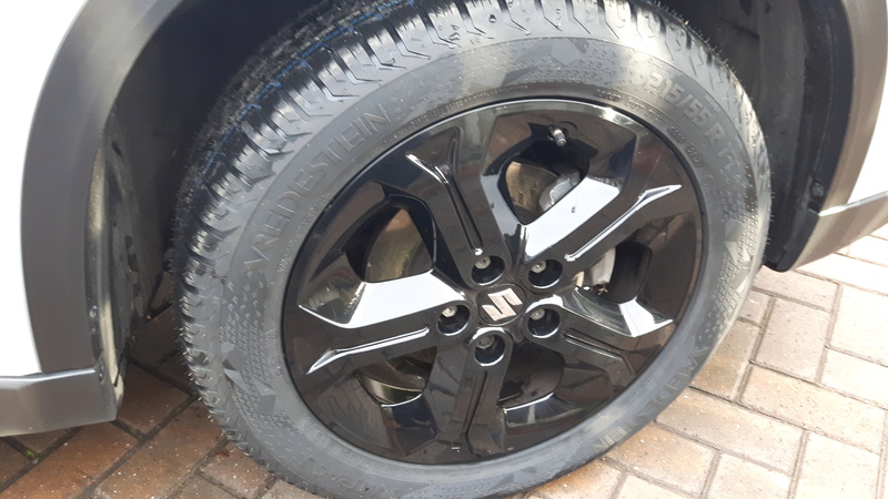 ALL SEASON / 4 SEASON TYRES IN OE SIZES 20180111