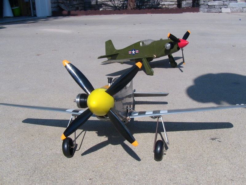 My Cox P-51 Mustangs, slightly modified Img_0225