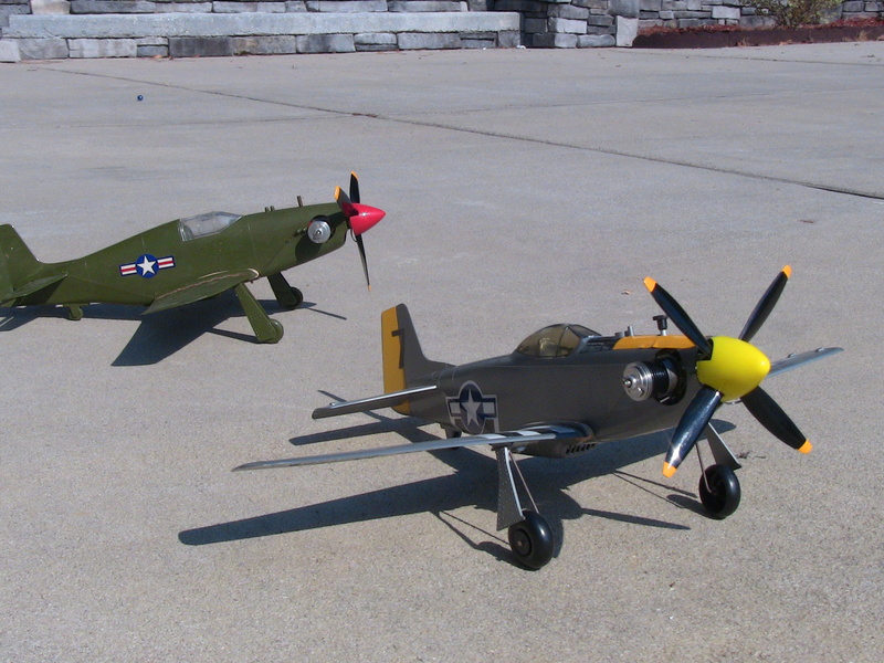 My Cox P-51 Mustangs, slightly modified Img_0226