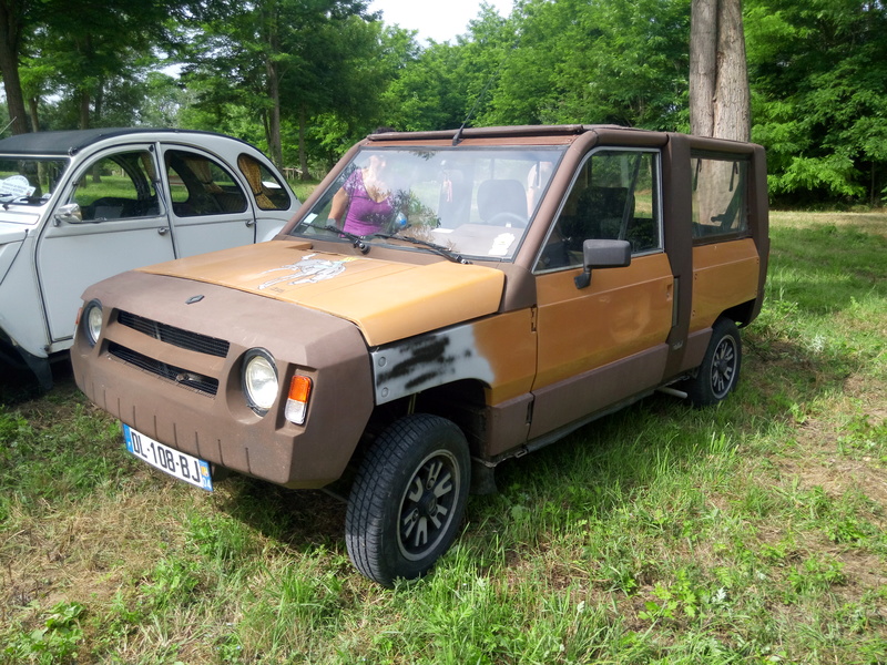 30 - MONTFRIN : 1ère exposition de véhicules anciens 2 et 3 Juin 2018 Img_2744