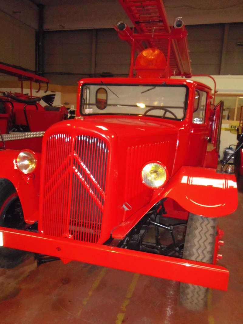 Des camions à gogo....Musée des sapeurs pompiers de Lyon - Page 5 Imgp0934