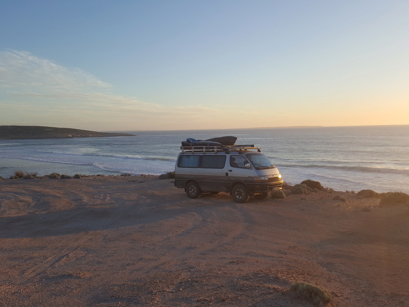 van for sale in Australia 20170910
