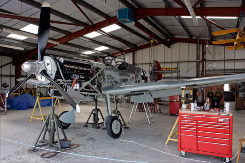 Un reportage d'Airfix sur de la restauration d'avions de la 2e Guerre mondiale Captur54