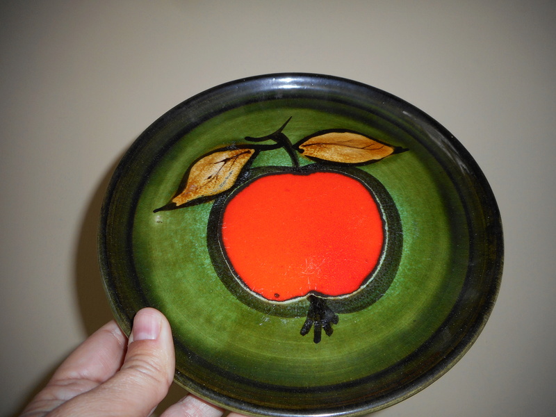 ID This plate please Dscn2810