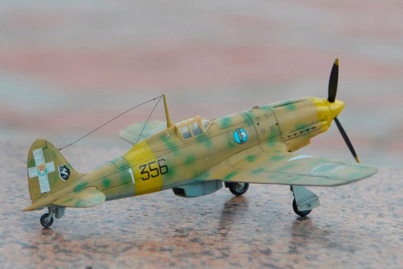 Macchi MC.202 Folgore Tamyia. 1/72 Og3prg10