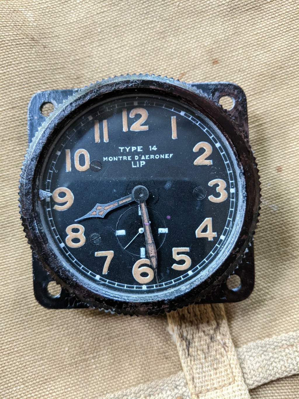Horloge d'aviation LIP de 5 1940 Lip_cl19